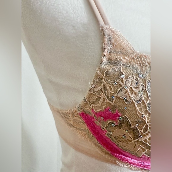 Victoria’s Secret Very Sexy Embroidered Balconette Push Up Bra With Crystals - Picture 9 of 11